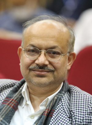Dr. Khalid Saleem